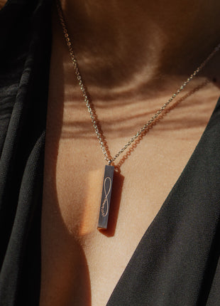 INFINITE LOVE | Necklace in rose gold