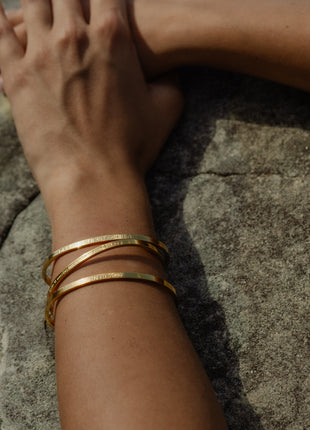 BORN READY | Bracelet in gold