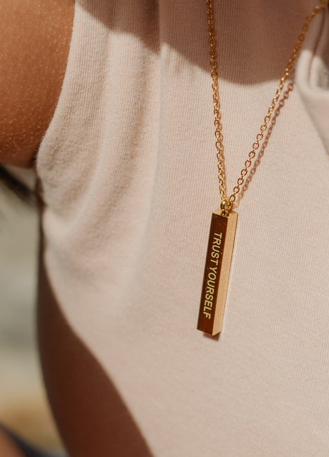TRUST YOURSELF | Necklace in gold
