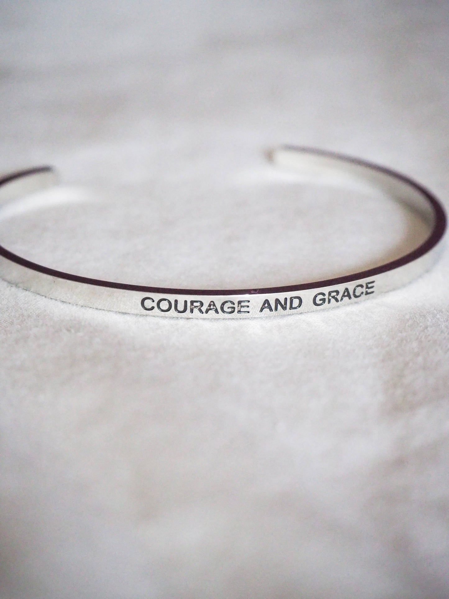 COURAGE AND GRACE | Bracelet in silver
