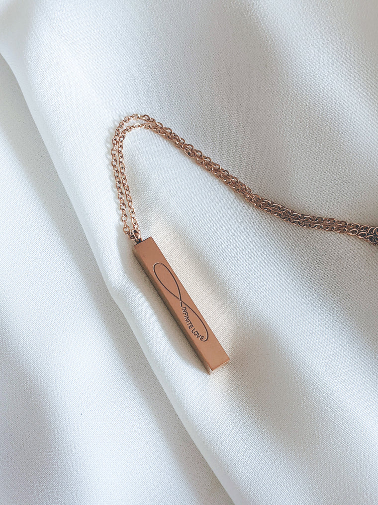INFINITE LOVE | Necklace in rose gold