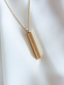 HAPPINESS IS EVERYWHERE | Necklace in gold